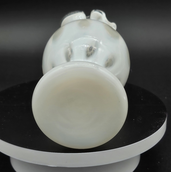 VTG FENTON MOONSTONE OPALESCENT MILK GLASS COIN DOT PITCHER VASE W/ HANDLE READ - Picture 6 of 7